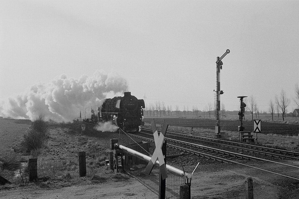 Steam locomotive 01-1061 at work in black and white