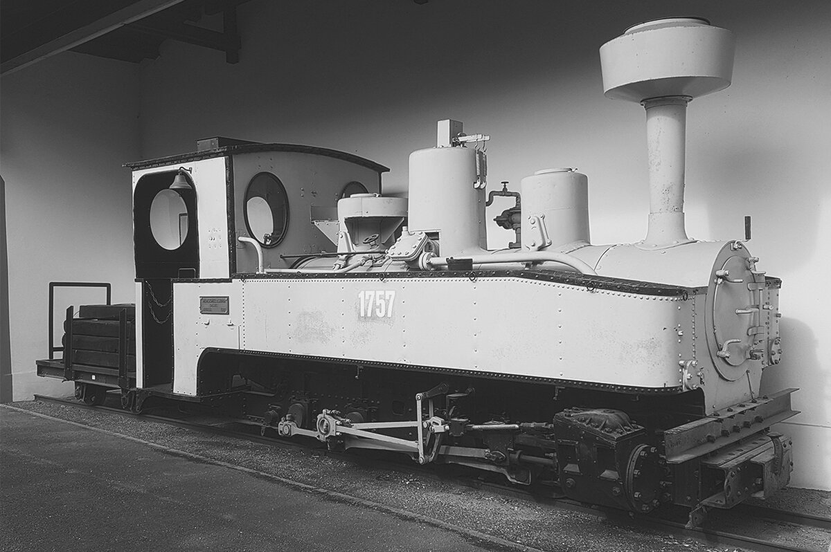 Side view of the steam locomotive 1757 in black and white
