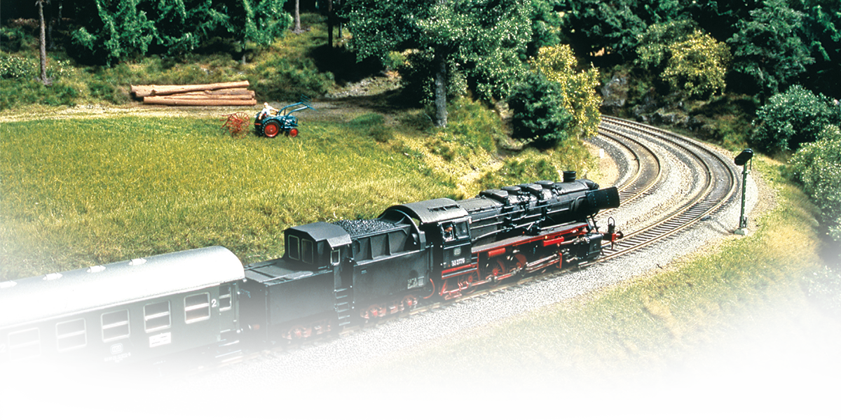 The model train on a model of the Schiefe Ebene